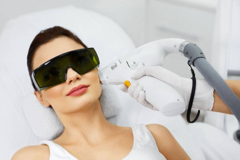 Depilazione Laser Viso - Piazza Dante Livio Bianco